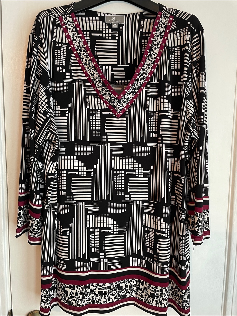 JM Collection Black, White & Berry Geometric V-Neck Tunic 2X